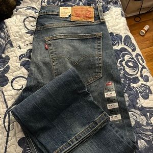 Levi’s 502 regular taper
